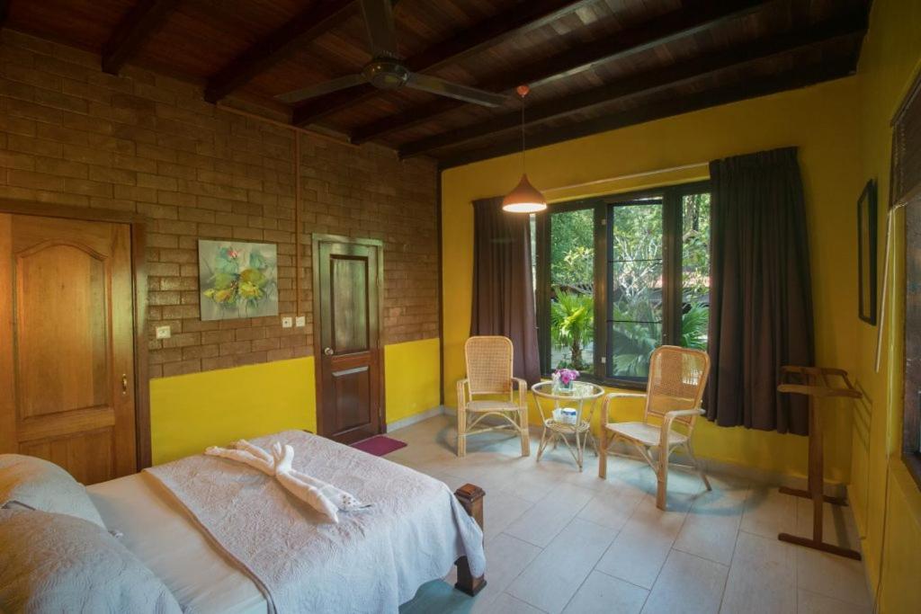 De Serenity - Exclusive Jungle Retreat Seremban Phòng bức ảnh